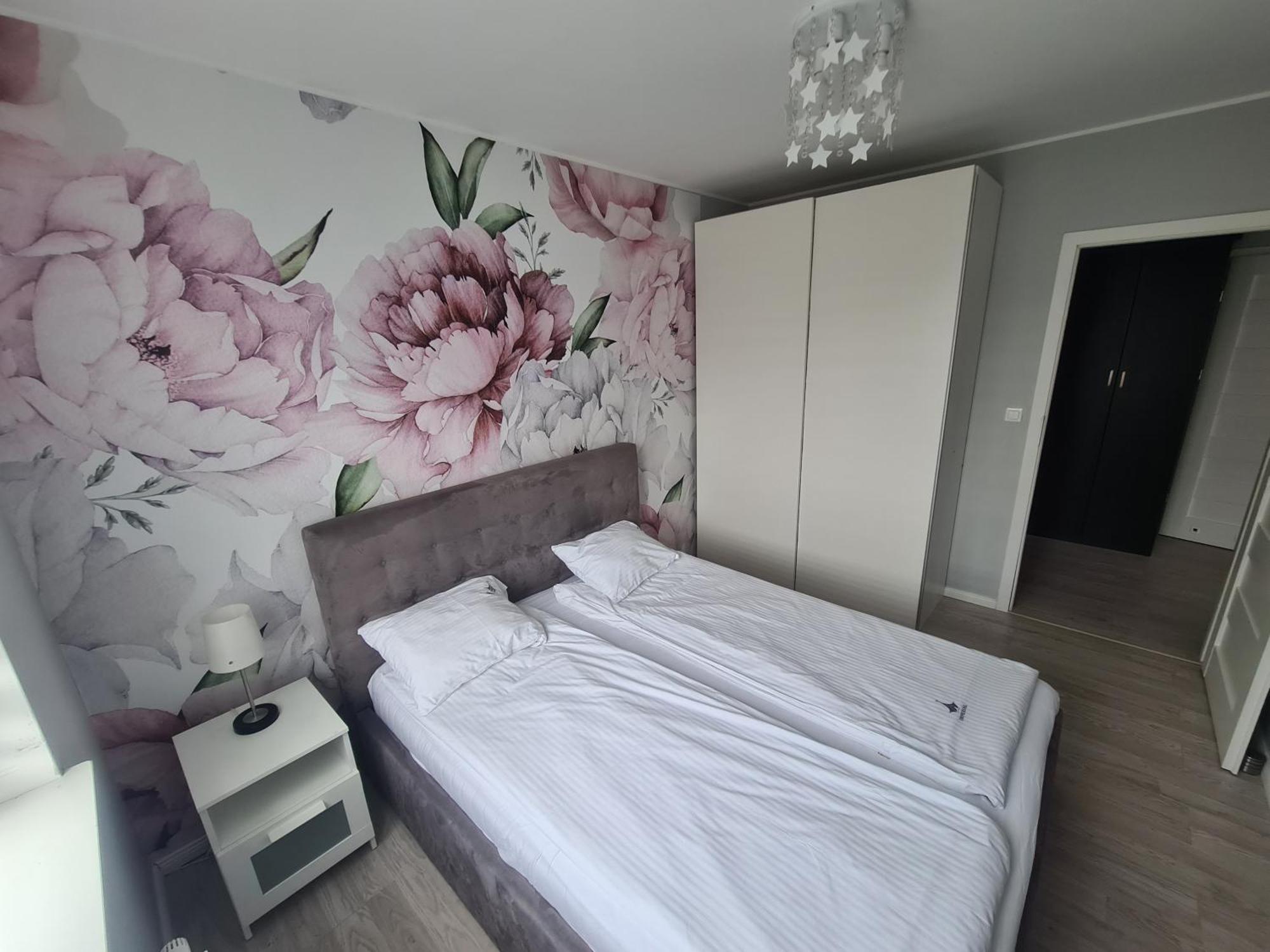 Apartament Rodzinny Z Ogrodkiem 格但斯克 外观 照片